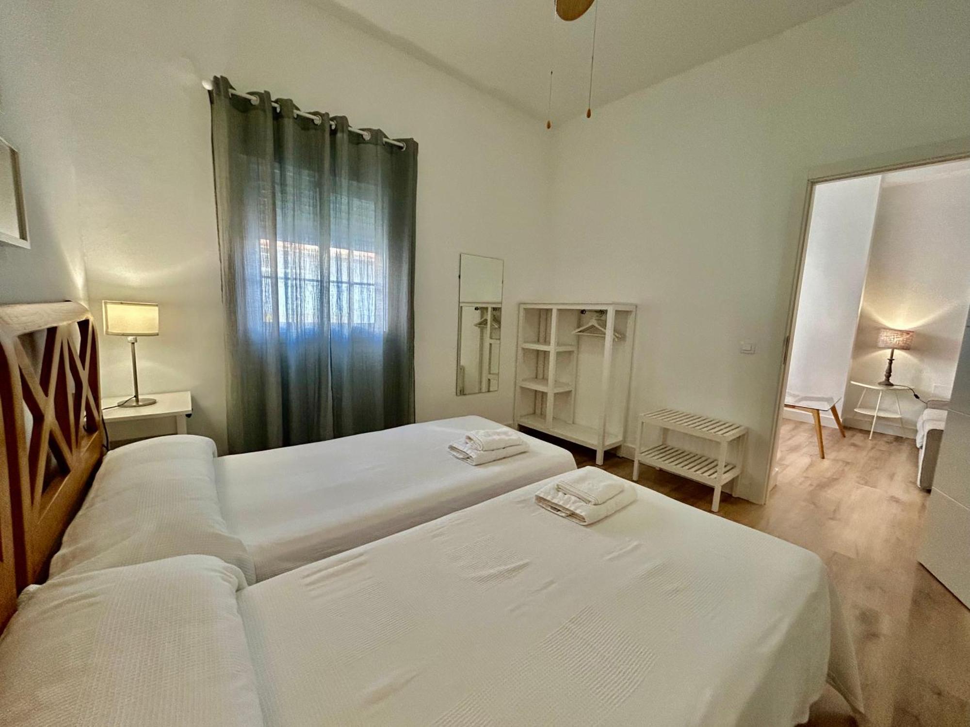 Acogedor Apt 6Pax 3Bdr 2Bth - Cozyhomesevilla5 Exterior foto